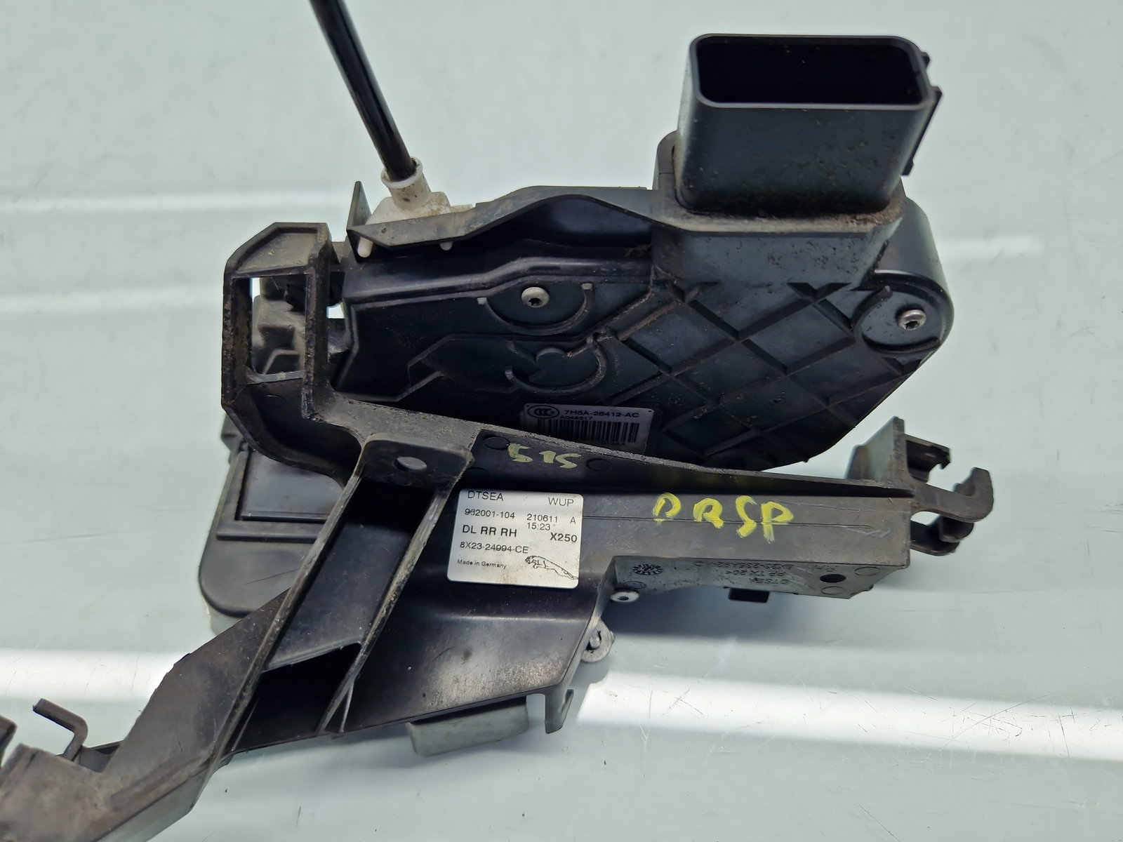 Broasca usa dreapta spate Jaguar XF (X250) [Fabr 2008-2015] Facelift 8X23-24994-CE - imagine 1