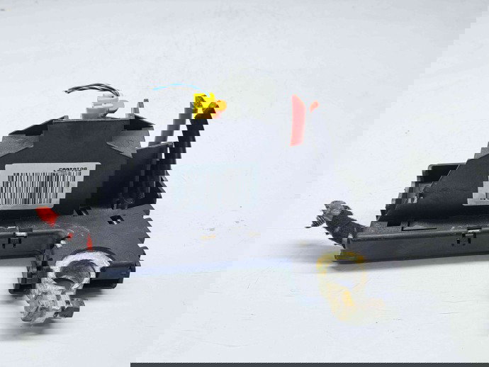  Borna baterie (+) cu capsa Audi A5 (8T3) [Fabr 2007-2015] 4F0915519 