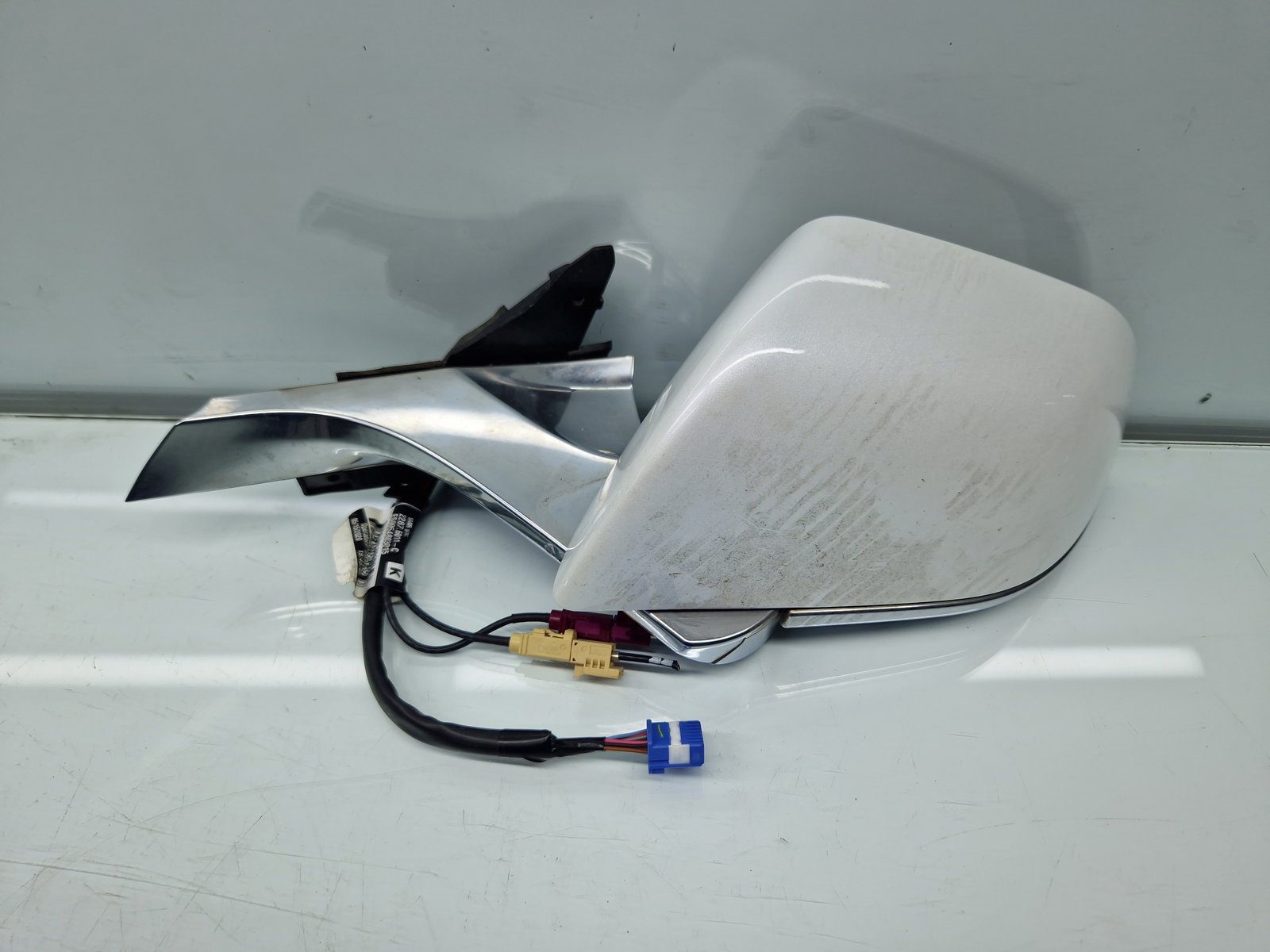 Oglinda stanga TESLA Model 3 [Fabr 2020-2025] Pearl White - imagine 2