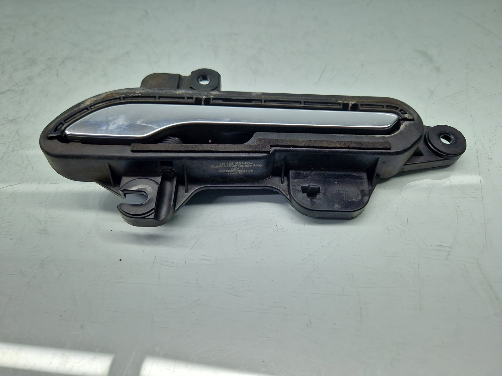 Maner usa stanga fata TESLA Model 3 [Fabr 2020-2025] Pearl White - imagine 5