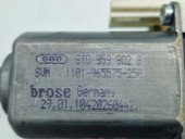 Motoras geam dreapta fata AUDI A5 Cabriolet (8F7) [Fabr 2009-2015] 8T0959802B