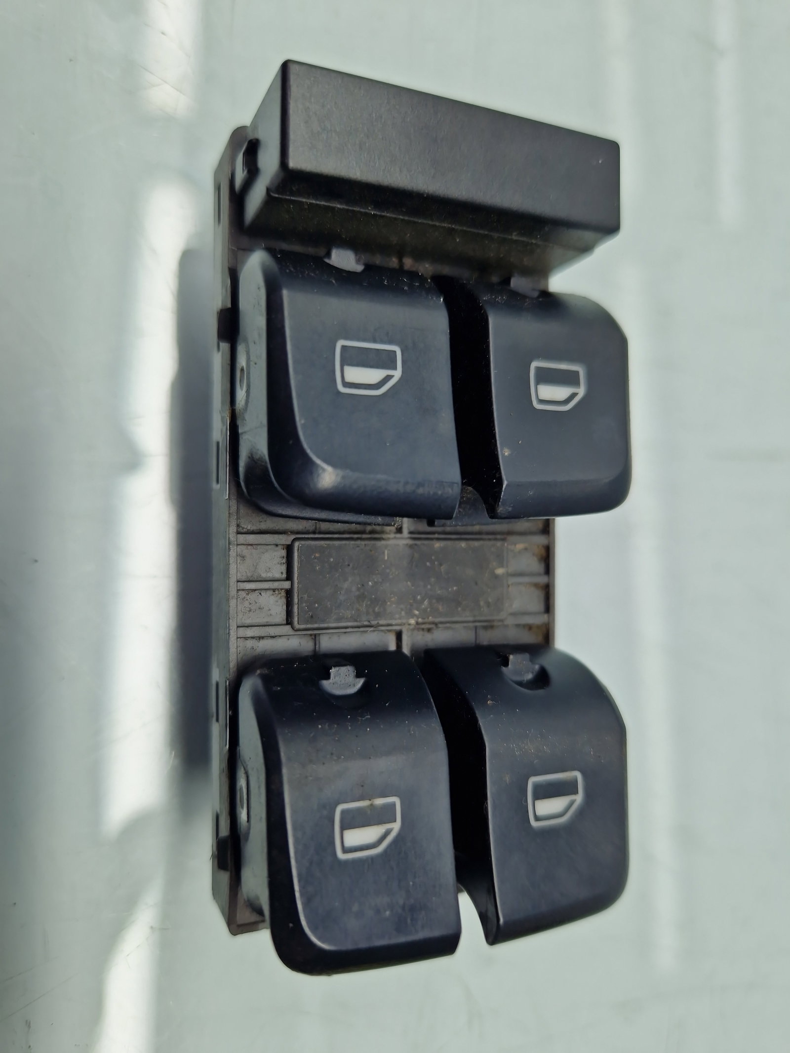 Butoane comanda geamuri sofer AUDI A5 Cabriolet (8F7) [Fabr 2009-2015] 8F0959851A - imagine 1