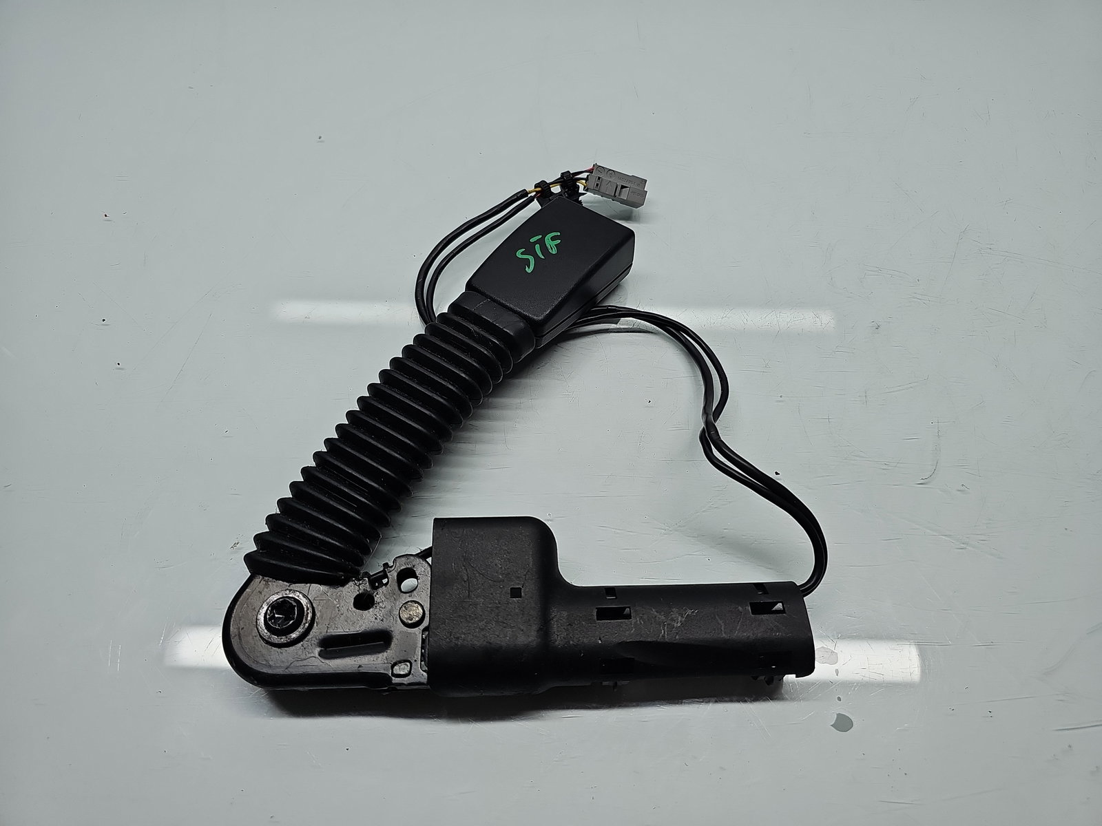 Capsa centura stanga fata MINI Countryman (R60) [Fabr 2010-2016] 98062931 - imagine 1