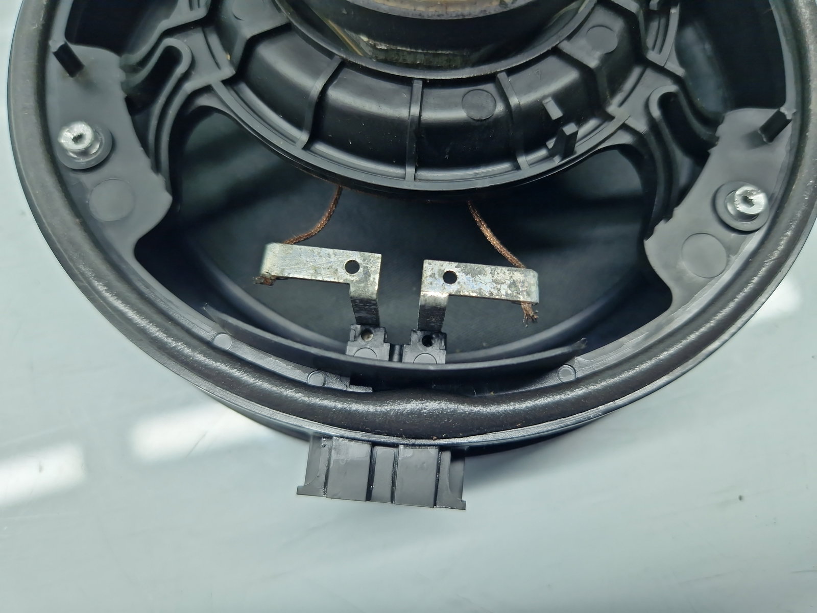 Boxa stanga spate Mercedes Clasa A (W176) [Fabr 2012-2018] A2468200100 - imagine 4