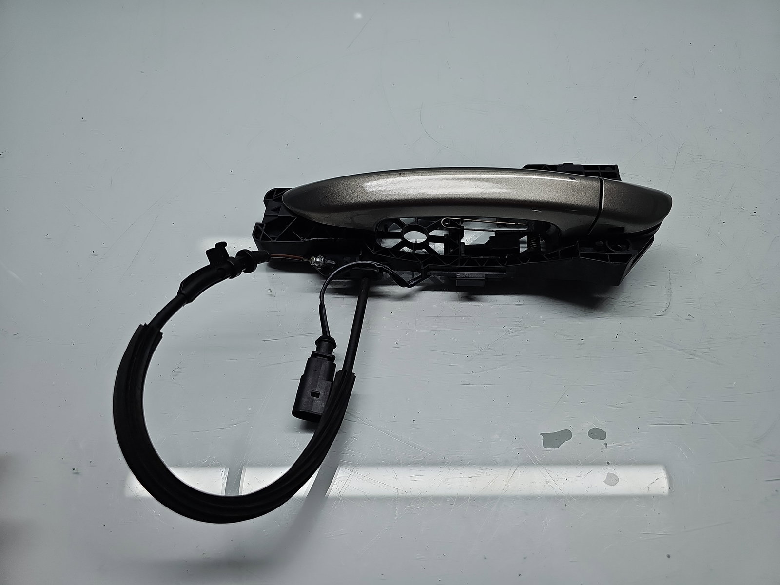 Maner usa stanga fata Volkswagen Passat CC (357) [Fabr 2008-2012] LC8Y - imagine 3