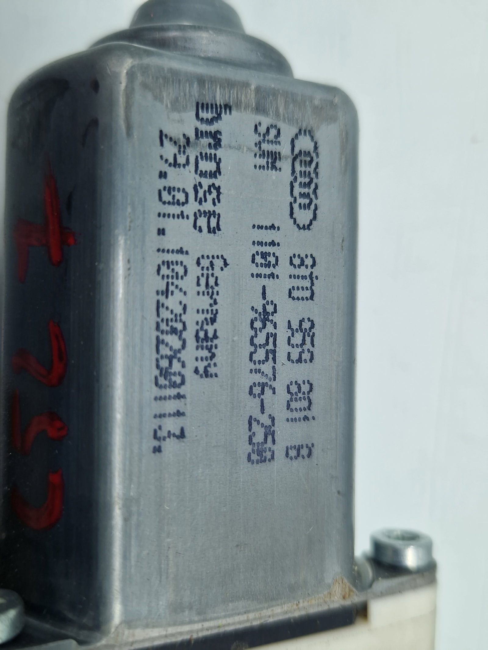 Motoras geam stanga fata AUDI A5 Cabriolet (8F7) [Fabr 2009-2015] 8T0959801B - imagine 4