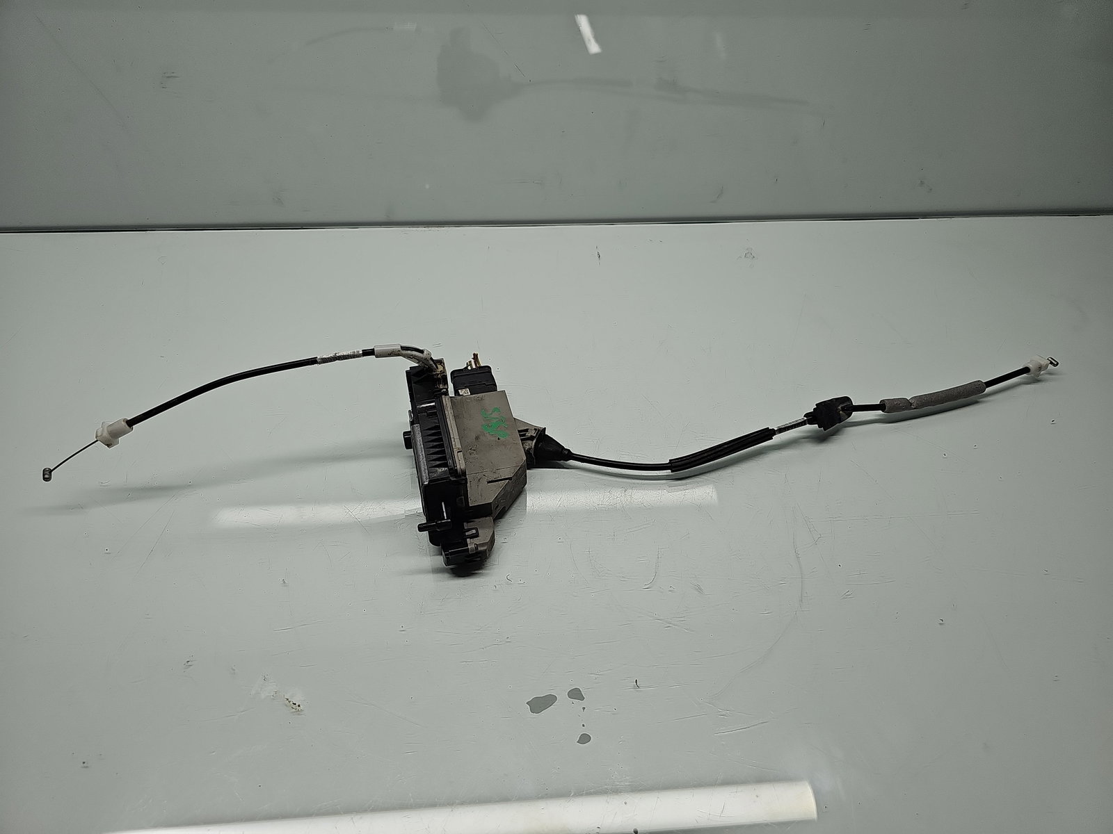 Broasca usa stanga spate PEUGEOT 2008 [Fabr 2013-prezent] 9812501480