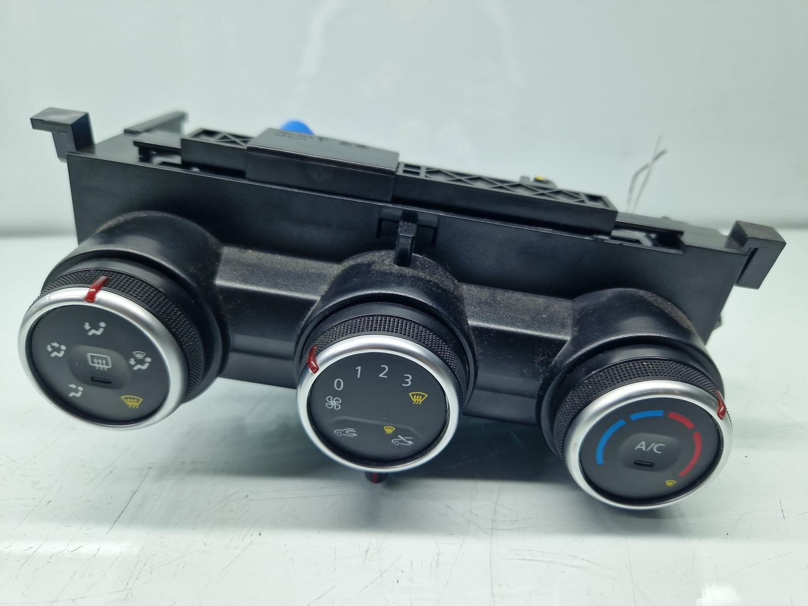 Panou comanda clima Dacia Duster 2 [Fabr 2017-2023] T93789B - imagine 1