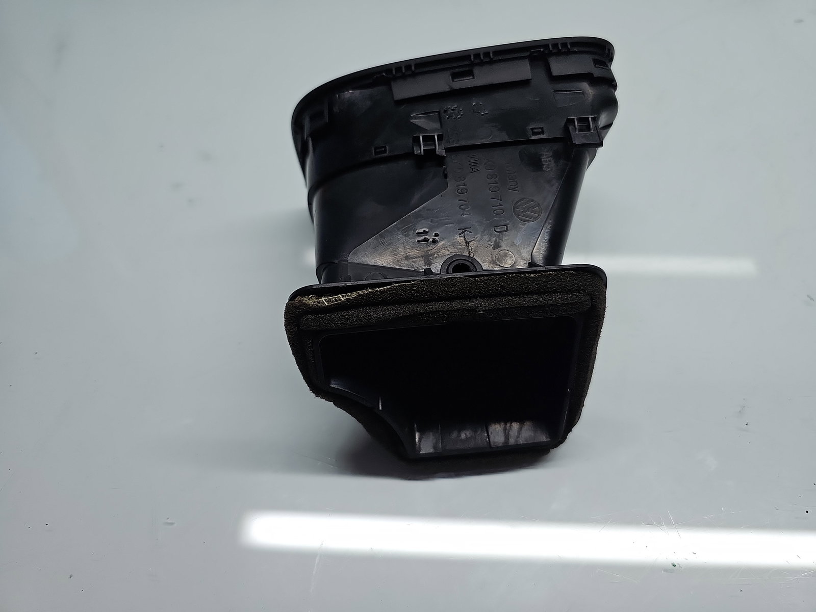 Grila aerisire dreapta Volkswagen Golf 6 (5K1) [Fabr 2009-2013] 5K0819710D - imagine 3