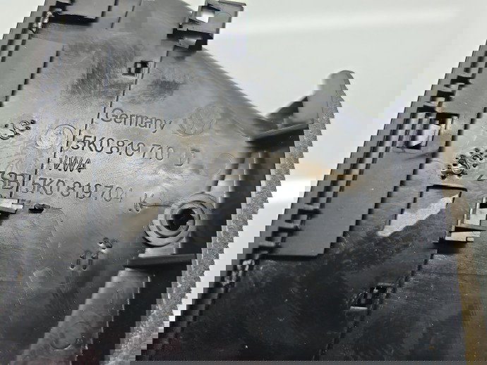 Grila aerisire dreapta Volkswagen Golf 6 (5K1) [Fabr 2009-2013] 5K0819710D