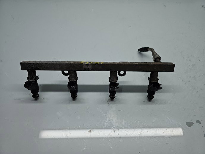 Rampa injectoare Chevrolet Aveo (T250, T255) [Fabr 2003-2011] OEM