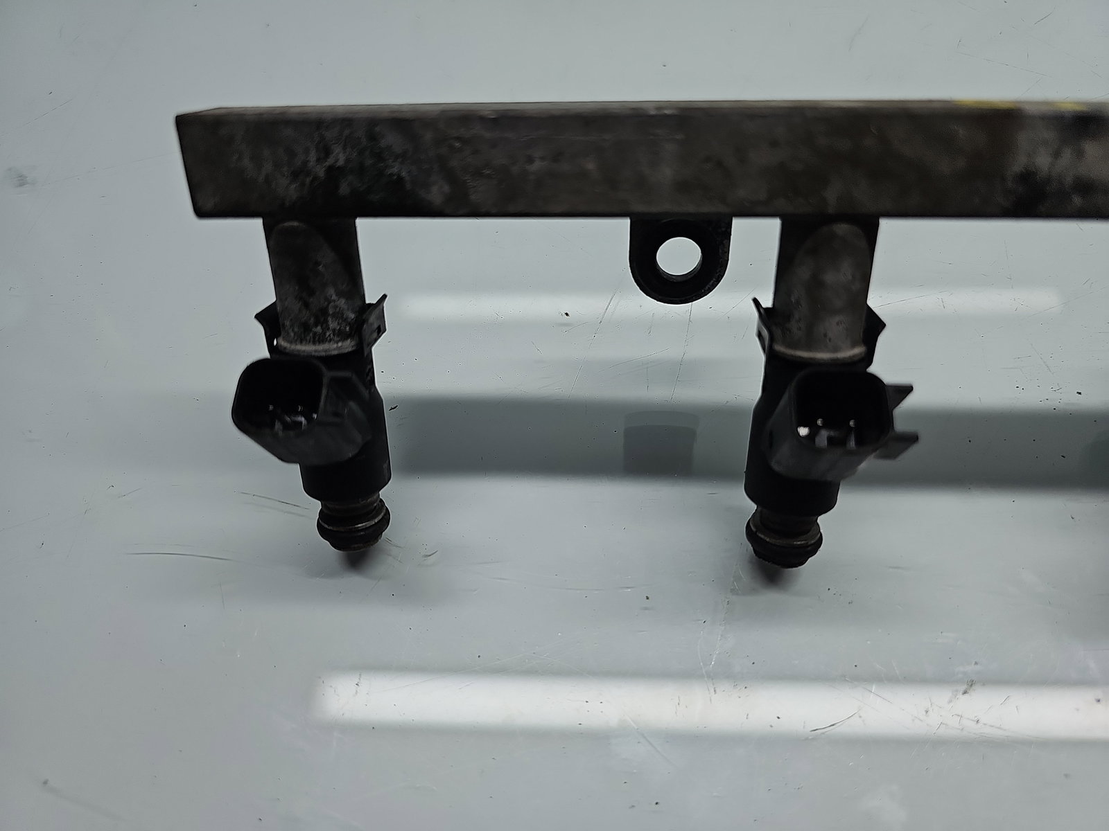 Rampa injectoare Chevrolet Aveo (T250, T255) [Fabr 2003-2011] OEM - imagine 2