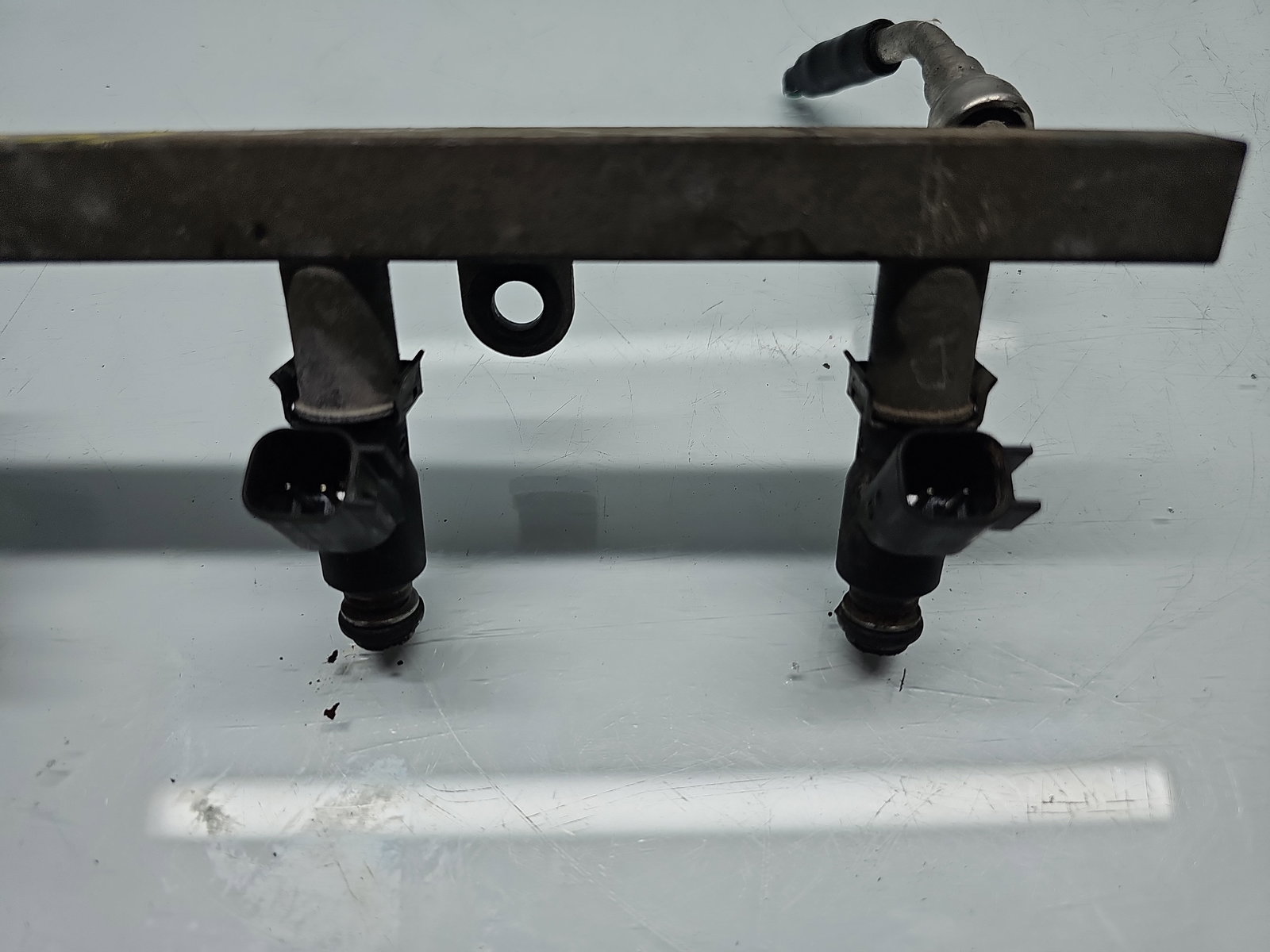 Rampa injectoare Chevrolet Aveo (T250, T255) [Fabr 2003-2011] OEM - imagine 3