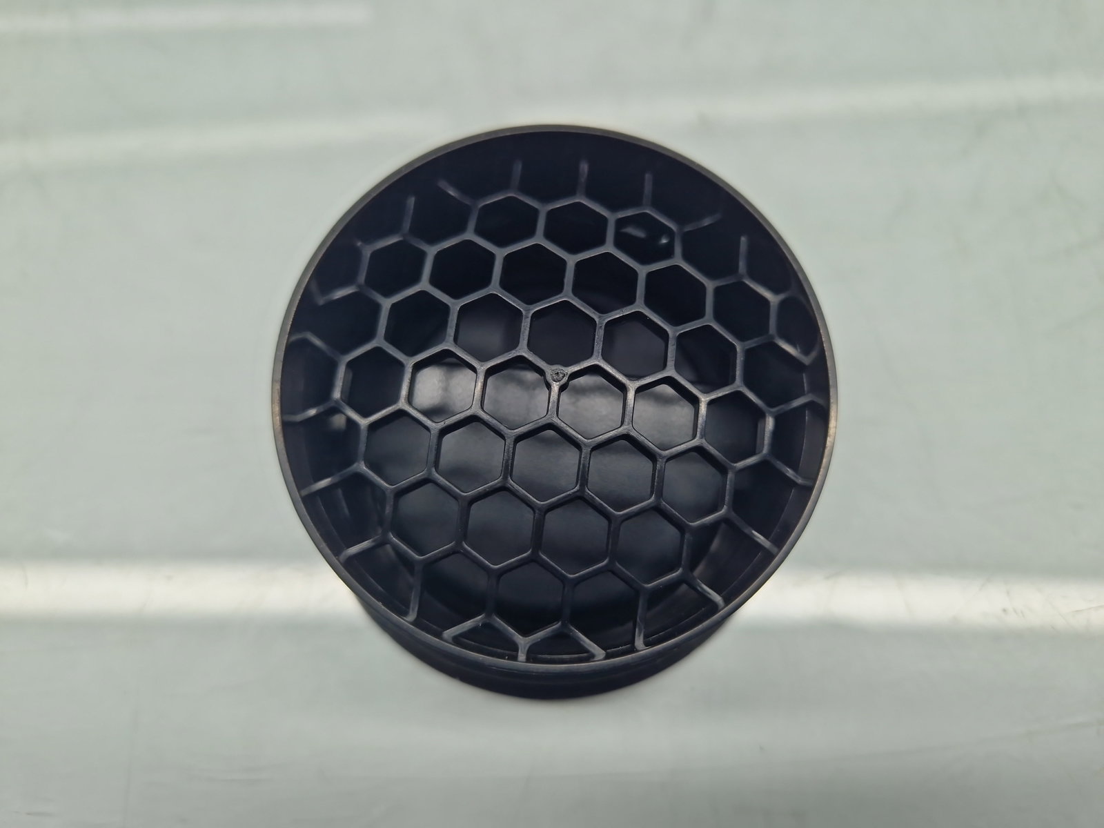 Grila aerisire stanga Dacia Duster 2 [Fabr 2017-2023] 687603688R - imagine 2