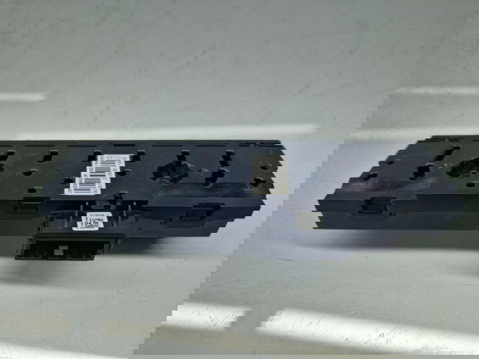 Butoane comenzi consola centrala Dacia Duster 2 [Fabr 2017-2023] 283E86420R