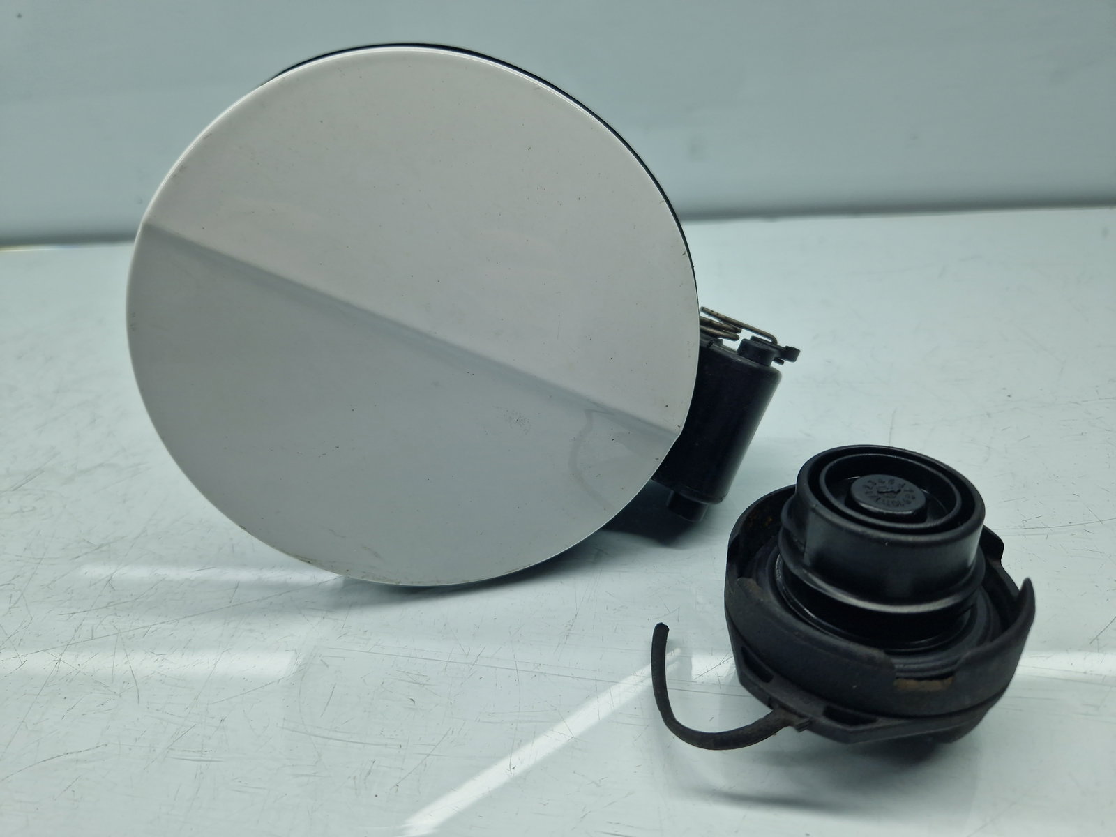 Capac rezervor AUDI A3 (8P1) [Fabr 2003-2012] LY9C - imagine 5