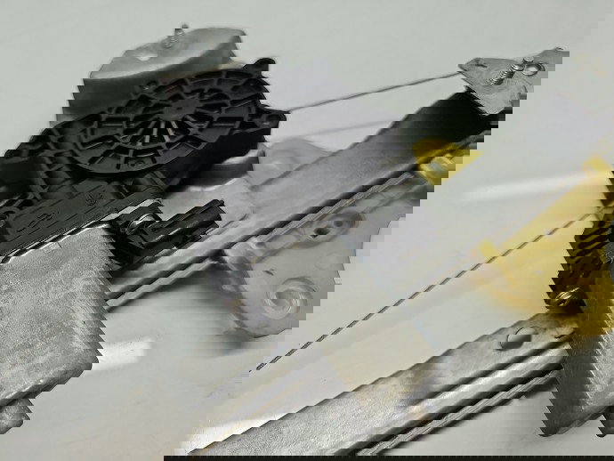 Macara electrica geam stanga spate Renault Clio 4 (B98) Hatchback [Fabr 2012-2020] 827010501R