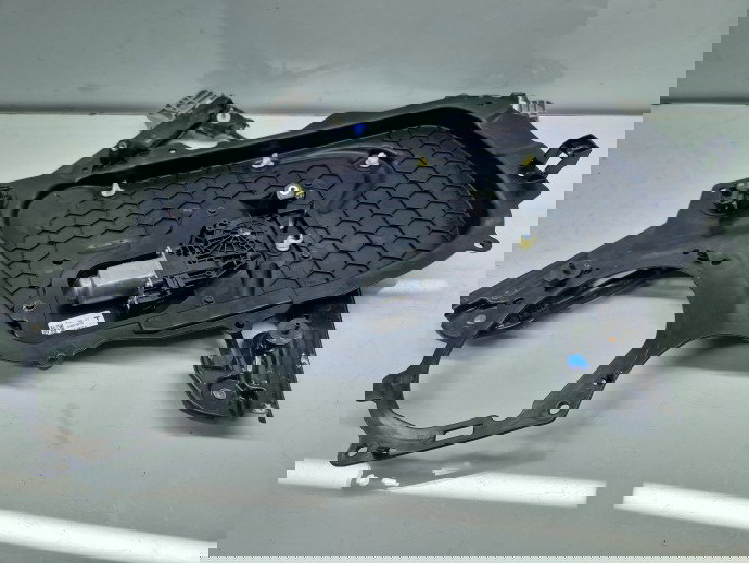 Macara electrica geam dreapta fata TESLA Model 3 [Fabr 2020-2025] 1096621-14-J