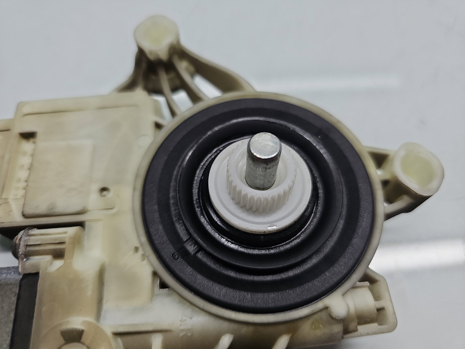 Motoras geam dreapta spate Bmw 3 Saloon (G20) [Fabr 2018-2025] Berlina Pachet M 8495868-02 - imagine 2