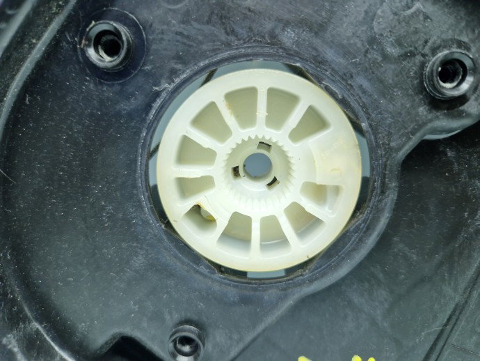 Macara electrica geam dreapta fata Hyundai i40 Wagon [Fabr 2012-2019] 81320-3Z010