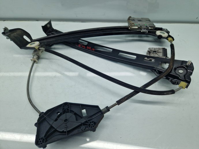 Macara electrica geam dreapta fata Volkswagen Passat CC (358) Facelift [Fabr 2012-2016] 3C8837462J