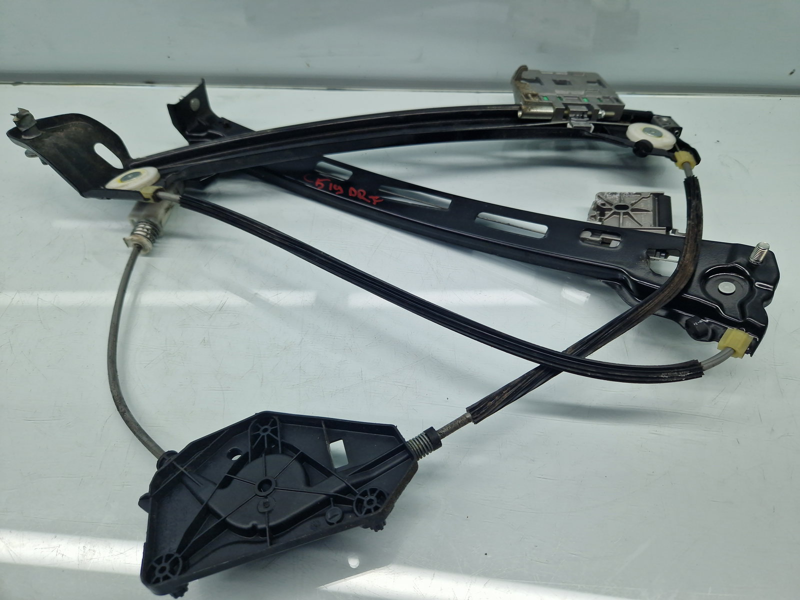 Macara electrica geam dreapta fata Volkswagen Passat CC (358) Facelift [Fabr 2012-2016] 3C8837462J - imagine 1