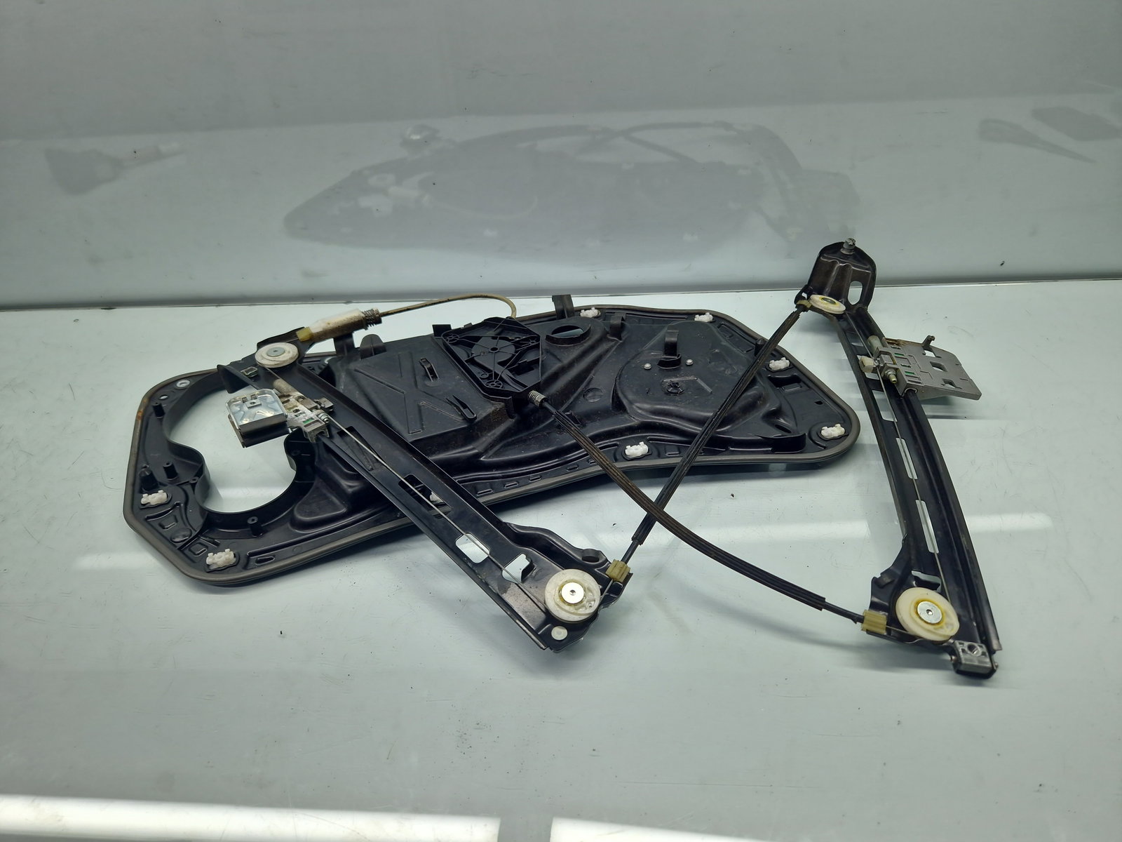 Macara electrica geam dreapta fata Volkswagen Passat CC (357) [Fabr 2008-2012] 3C8837462J - imagine 2