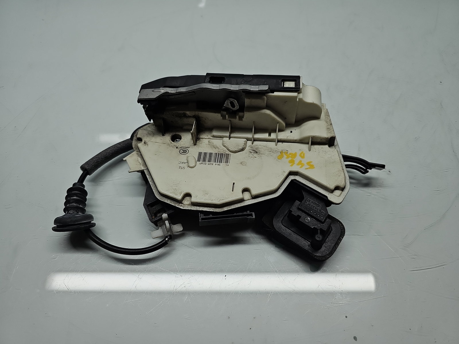 Broasca usa dreapta spate Volkswagen Golf 7 (5G) [Fabr 2014-prezent] Hatchback 5K4839016R - imagine 1