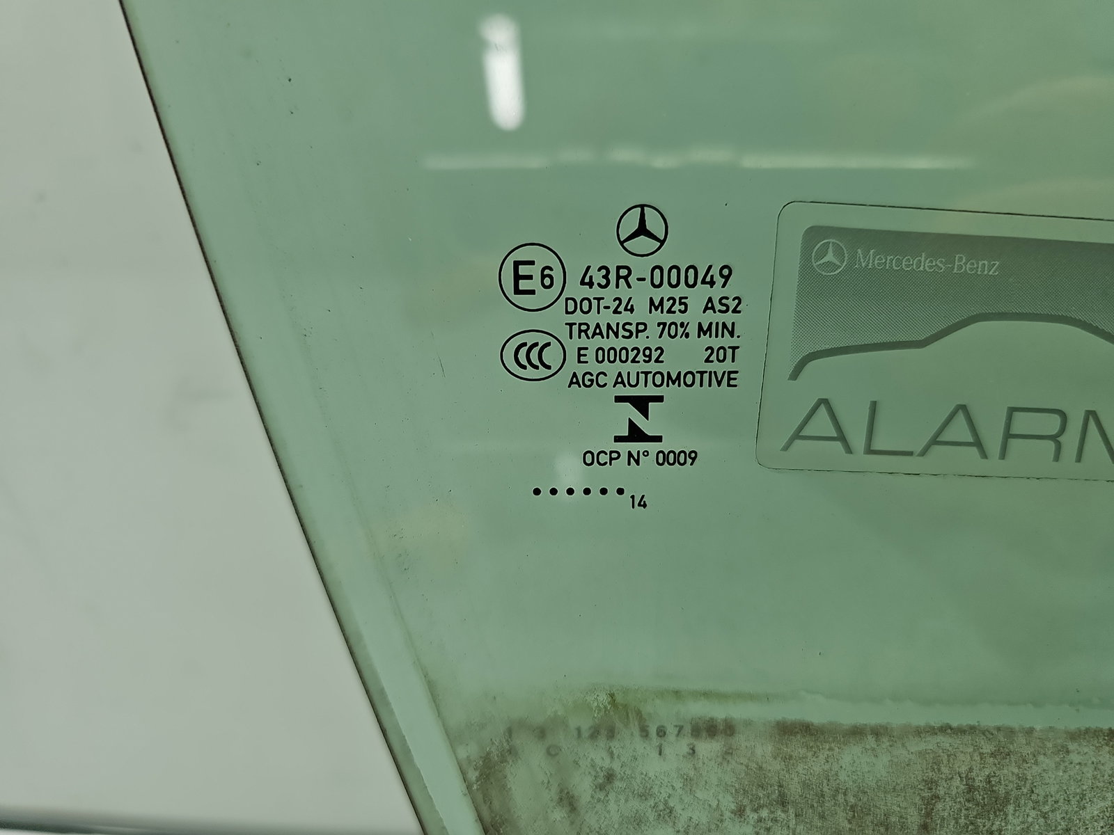 Geam usa dreapta fata Mercedes Clasa A (W176) [Fabr 2012-2018] OEM - imagine 2