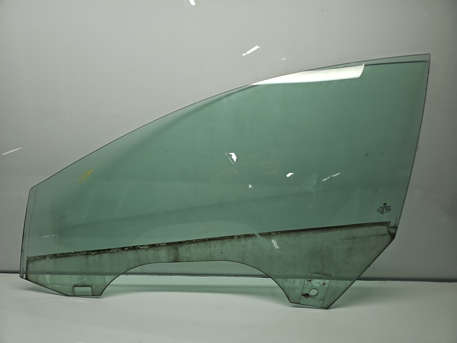 Geam usa stanga fata Volkswagen Passat CC (357) [Fabr 2008-2012] OEM - imagine 1