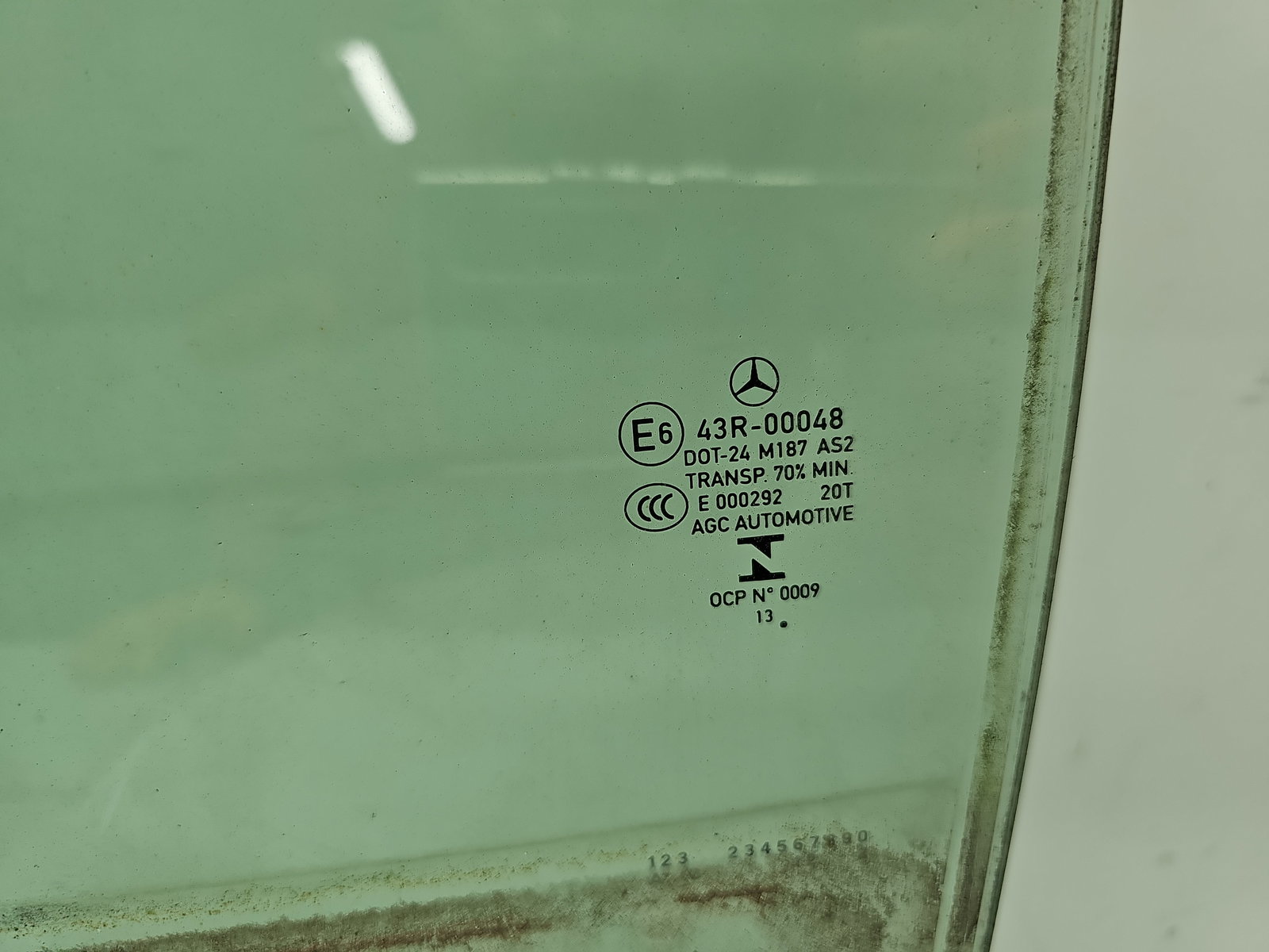 Geam usa stanga spate Mercedes Clasa A (W176) [Fabr 2012-2018] OEM - imagine 2