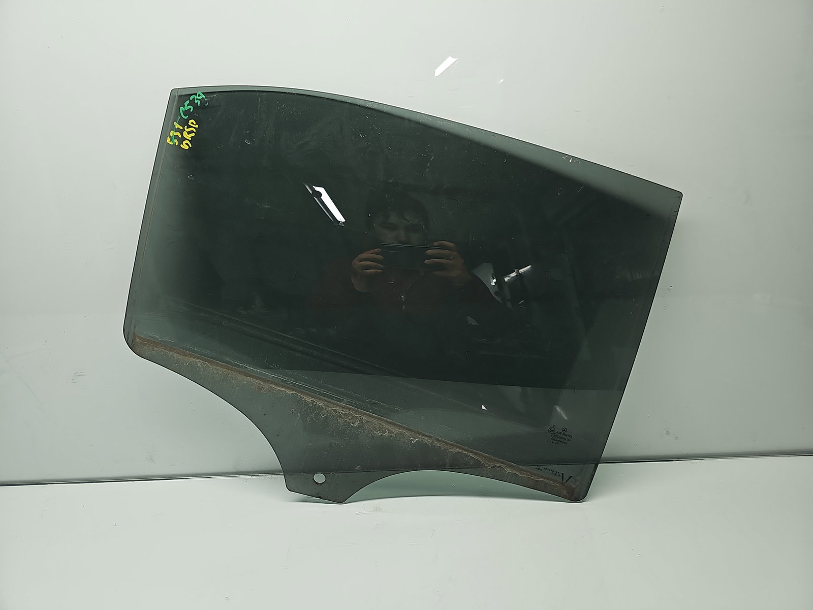 Geam usa dreapta spate Mercedes Clasa A (W177) [Fabr 2019-2024] Berlina AMG OEM - imagine 1