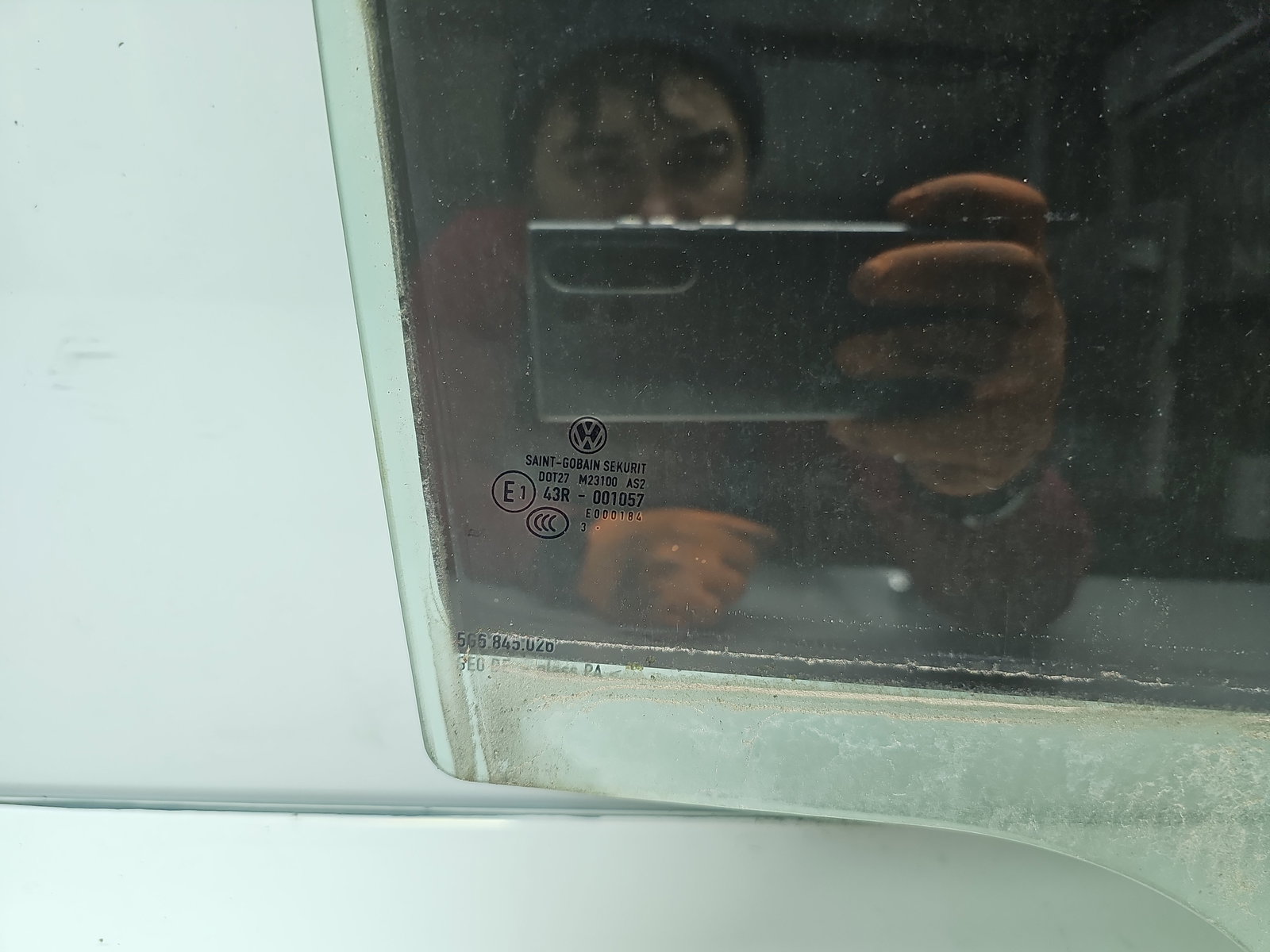 Geam usa dreapta spate Volkswagen Golf 7 (5G) [Fabr 2014-prezent] Hatchback OEM - imagine 2