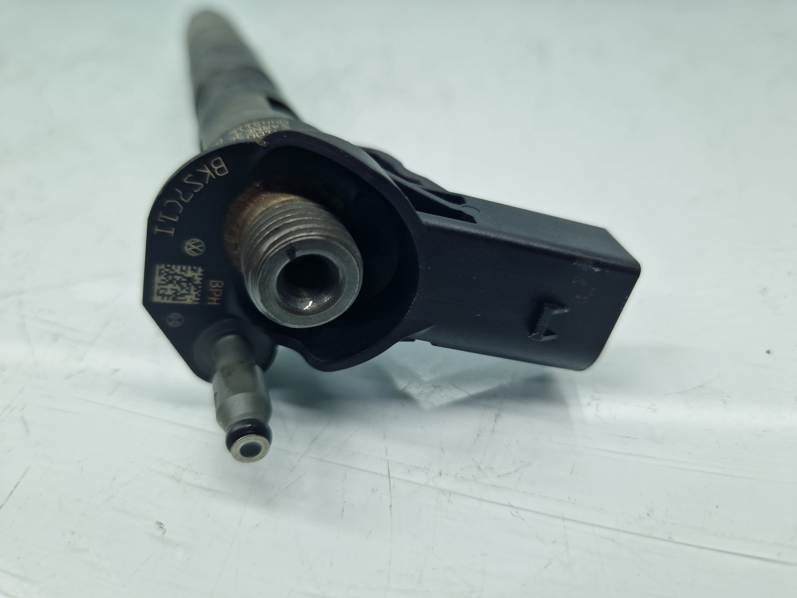 Injector Volkswagen Passat CC (357) [Fabr 2008-2012] 03L130277 2.0 TDI CBAB 103KW / 140CP - imagine 3