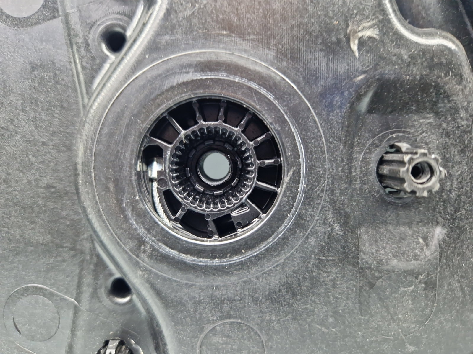 Macara electrica geam dreapta fata Mercedes Clasa A (W176) [Fabr 2012-2018] A1667200635 - imagine 4