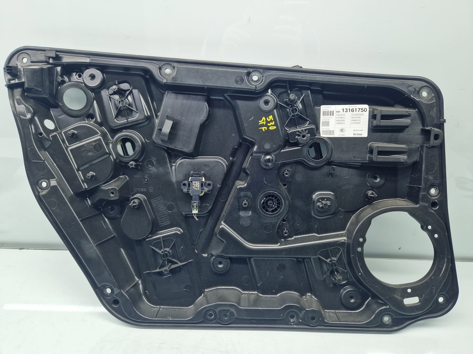 Macara electrica geam stanga fata Mercedes Clasa A (W176) [Fabr 2012-2018] A1667200735 - imagine 1