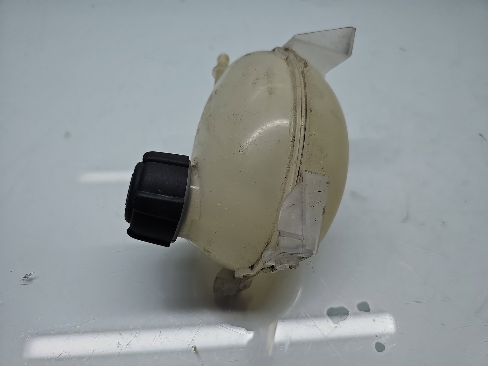 Vas expansiune Dacia Duster 2 [Fabr 2017-2023] 217100680R - imagine 2