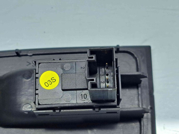  Buton geam stanga spate Volkswagen Passat CC (357) [Fabr 2008-2012] 3C8867375