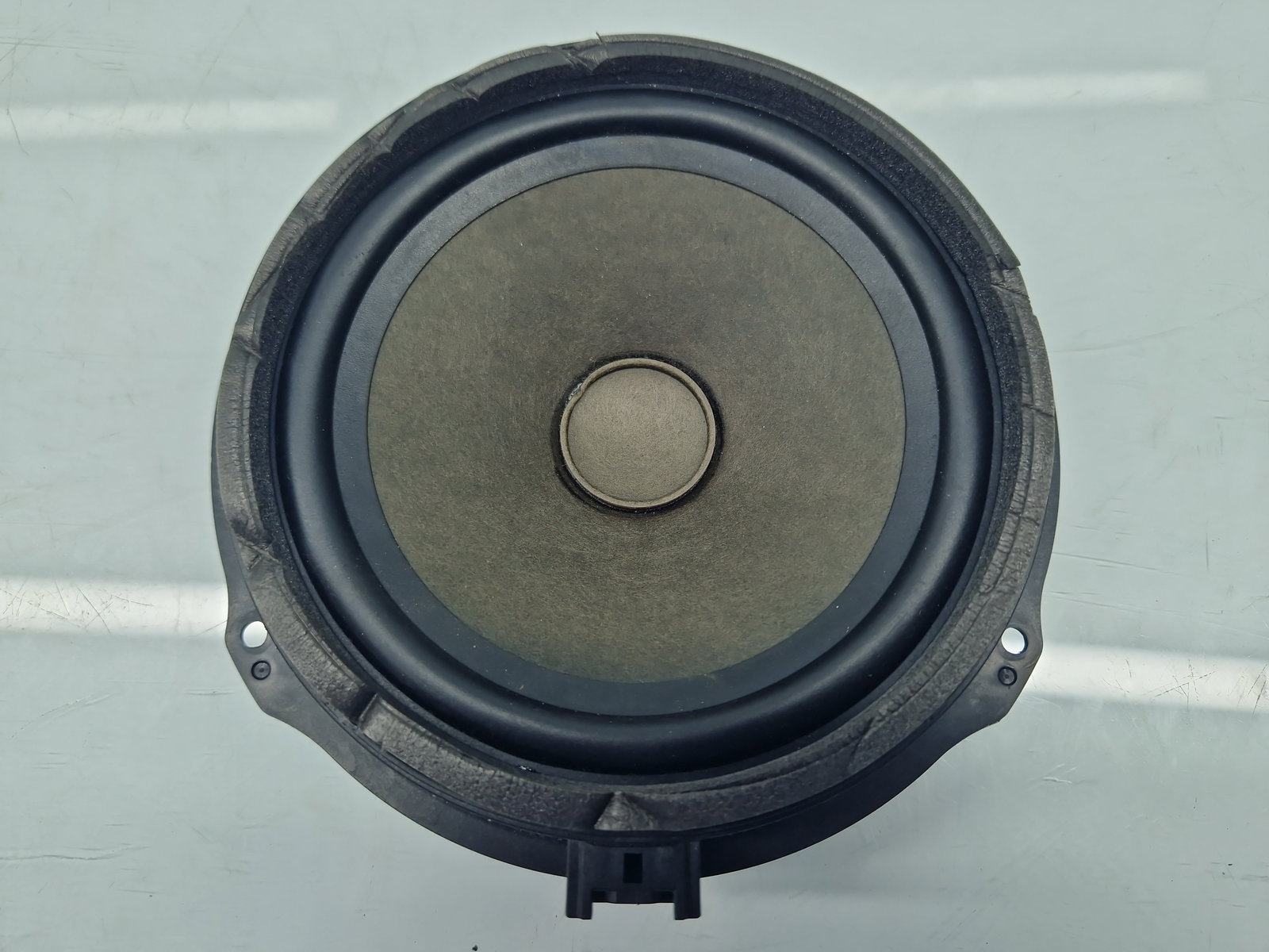 Boxa stanga spate Jaguar XF (X250) [Fabr 2008-2015] Facelift AW93-18808-FC - imagine 1