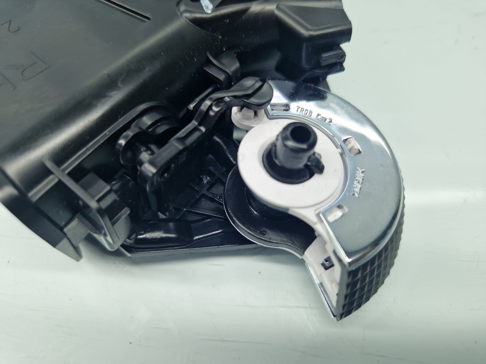 Grila aerisire centrala dreapta Ford Focus 3 [Fabr 2010-2018] BM51A014L20 - imagine 4