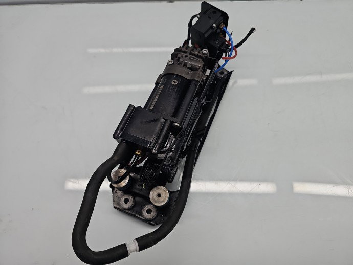 Compresor suspensie aer Bmw 5 GT (F07) [Fabr 2011-2016] 2.0 N47D20 135KW / 184CP