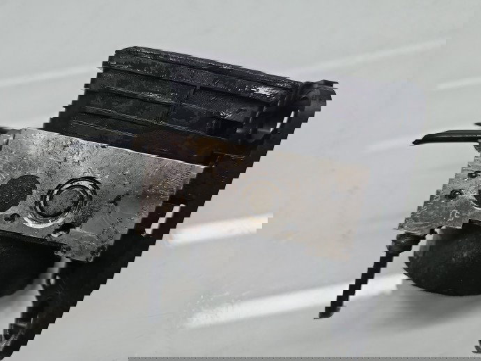 Pompa ABS Volkswagen Golf 7 (5G) [Fabr 2014-prezent] 5Q0614517T 1.6 TDI CLHA 77KW / 105CP