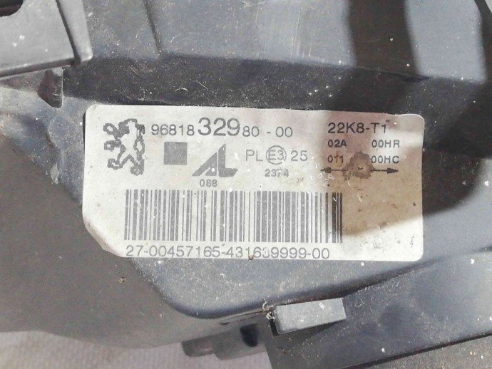 Far dreapta 9681832980 Peugeot 307 [Fabr 2000-2008] 1.6 HDI