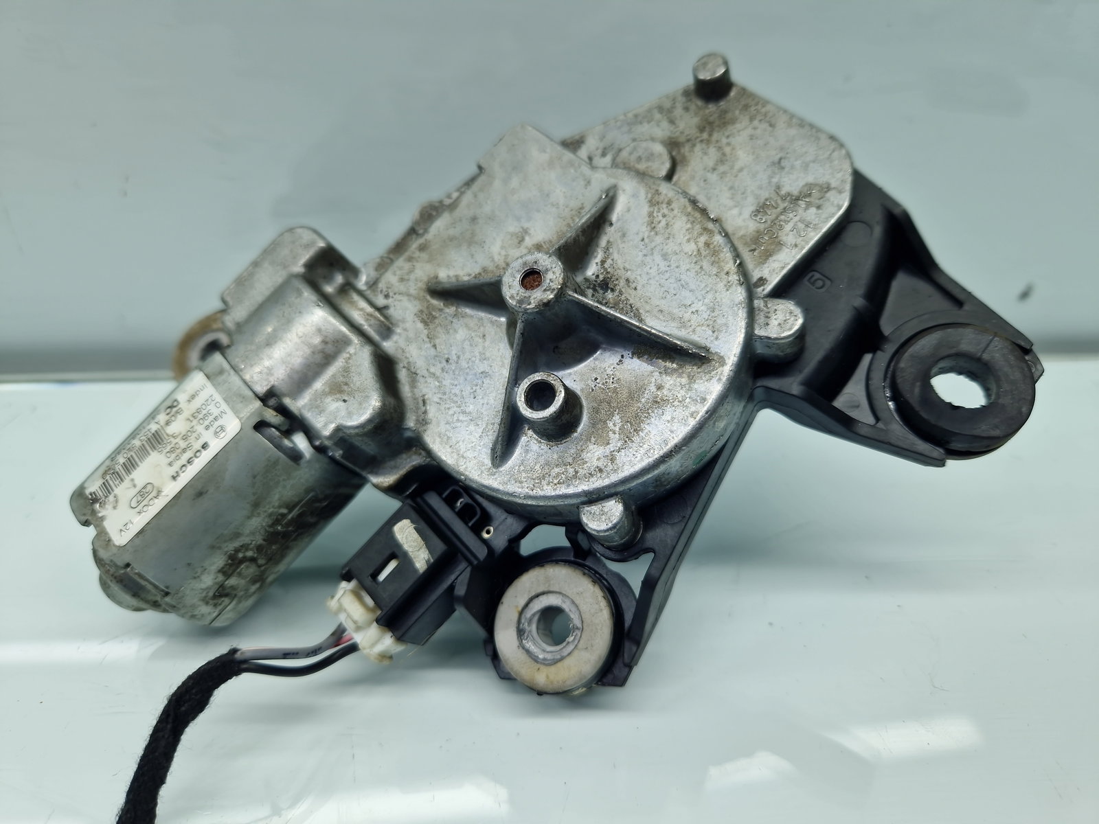 Motoras stergator haion Dacia Duster 2 [Fabr 2017-2023] 287108228R - imagine 1