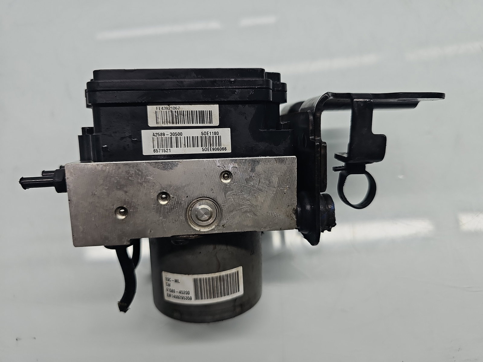 Pompa ABS KIA Ceed (JD) [Fabr 2012-2018] A2589-30500 1.6 CRDI D4FB 100KW / 136CP - imagine 3