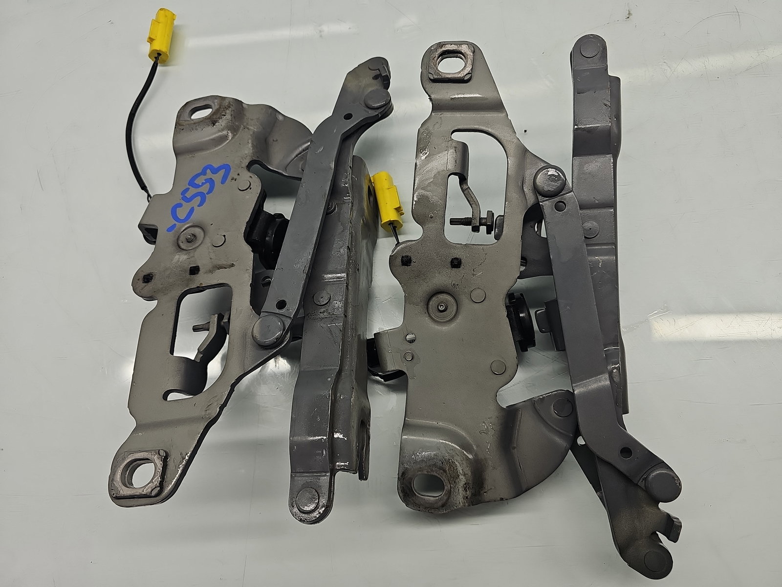 Set balamale capota Bmw 5 (F10) [Fabr 2011-2016] Berlina Facelift 7249887 - imagine 3