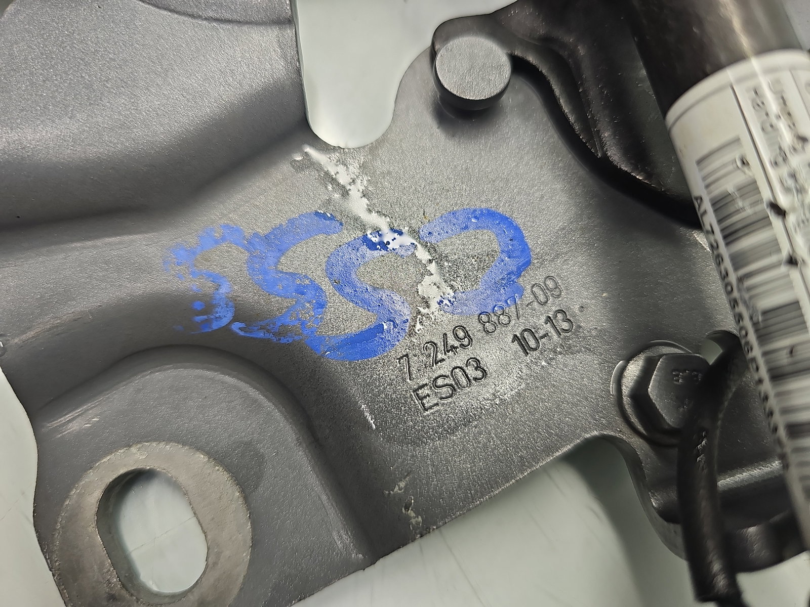 Set balamale capota Bmw 5 (F10) [Fabr 2011-2016] Berlina Facelift 7249887 - imagine 4