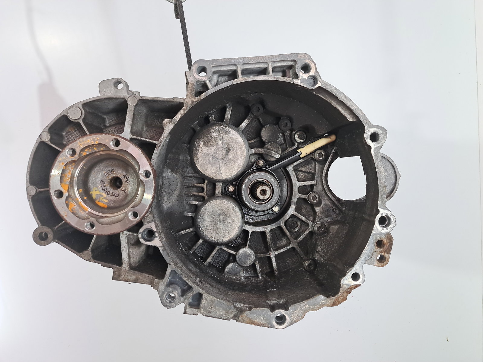 Cutie viteze manuala 6 trepte Volkswagen Passat B7 (365) [Fabr 2010-2014] 2.0 TDI CFFB NFU 103KW / 140CP - imagine 1