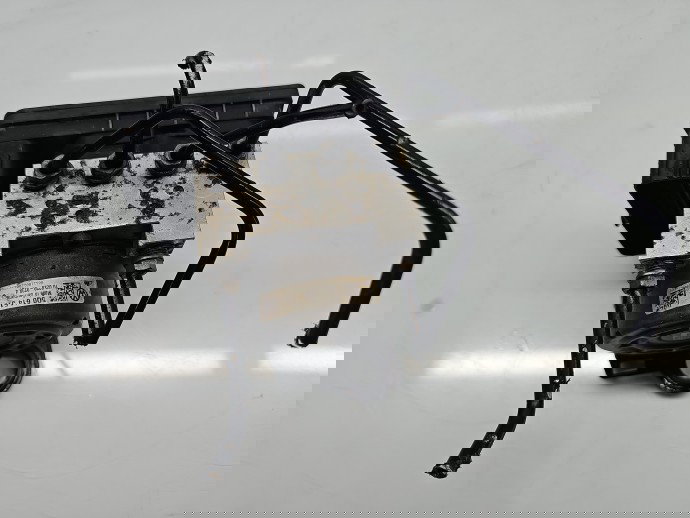 Pompa ABS Volkswagen Golf 7 (5G) [Fabr 2014-prezent] 5Q0614517P 1.6 TDI CLHA 77KW / 105CP