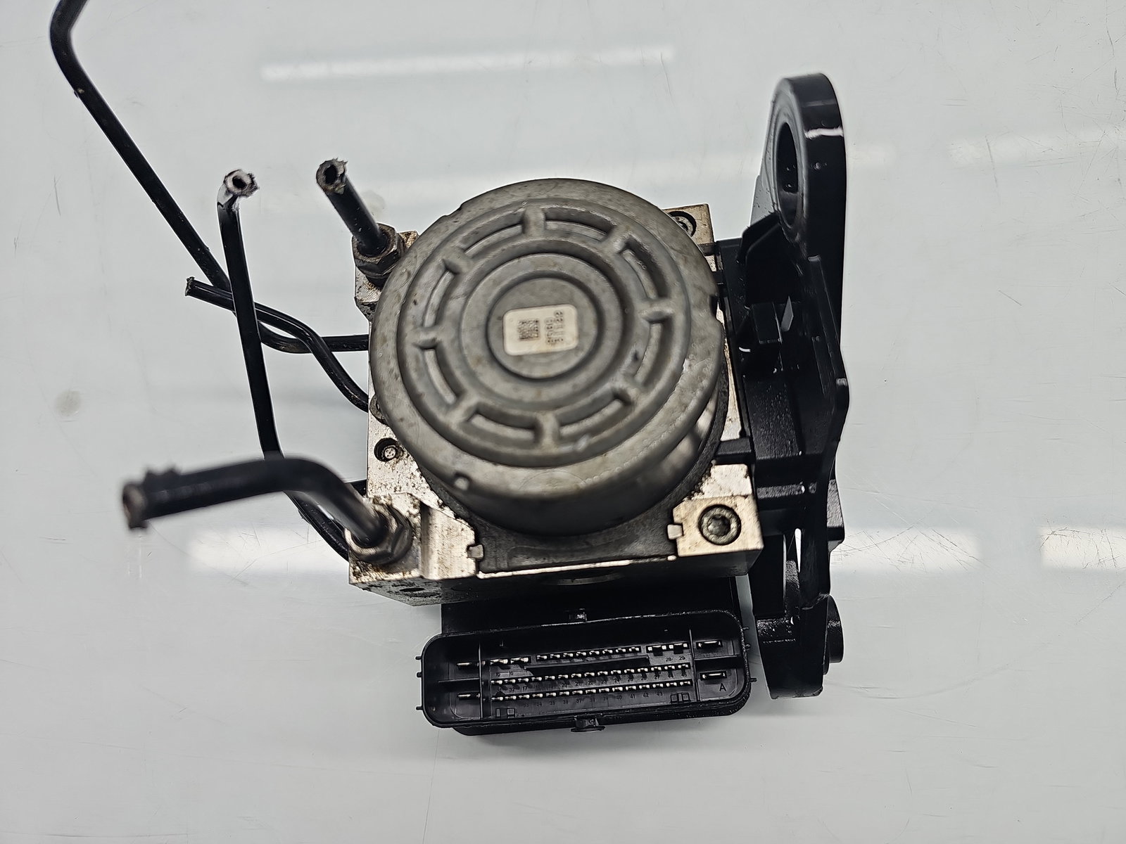 Pompa ABS Volkswagen Golf 7 (5G) [Fabr 2014-prezent] 5Q0614517P 1.6 TDI CLHA 77KW / 105CP - imagine 3